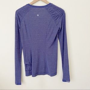Lululemon blue long sleeve top size 6